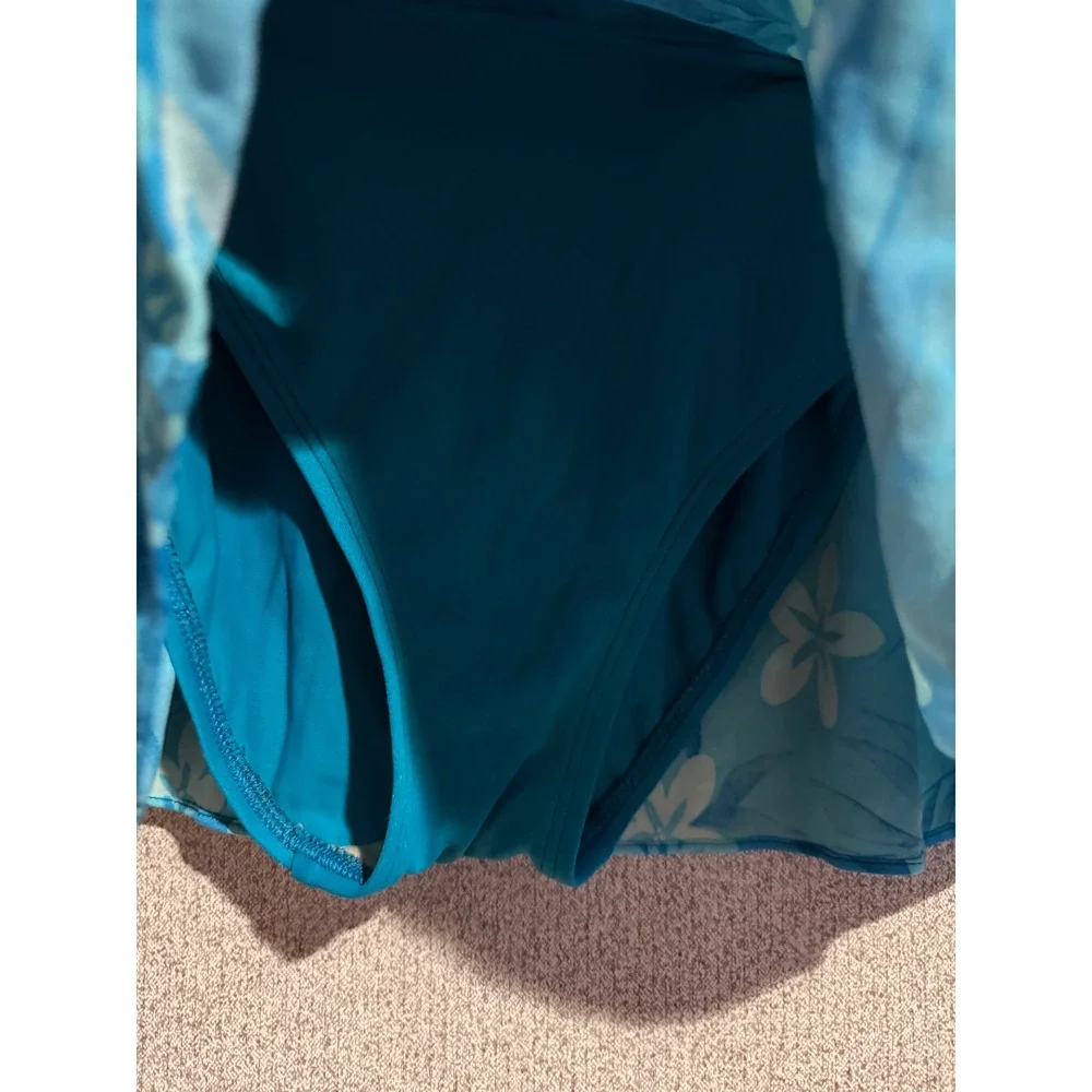 Cole of California Turquoise Floral Swim Skirt Built-in Brief Size 8 15223Q4
